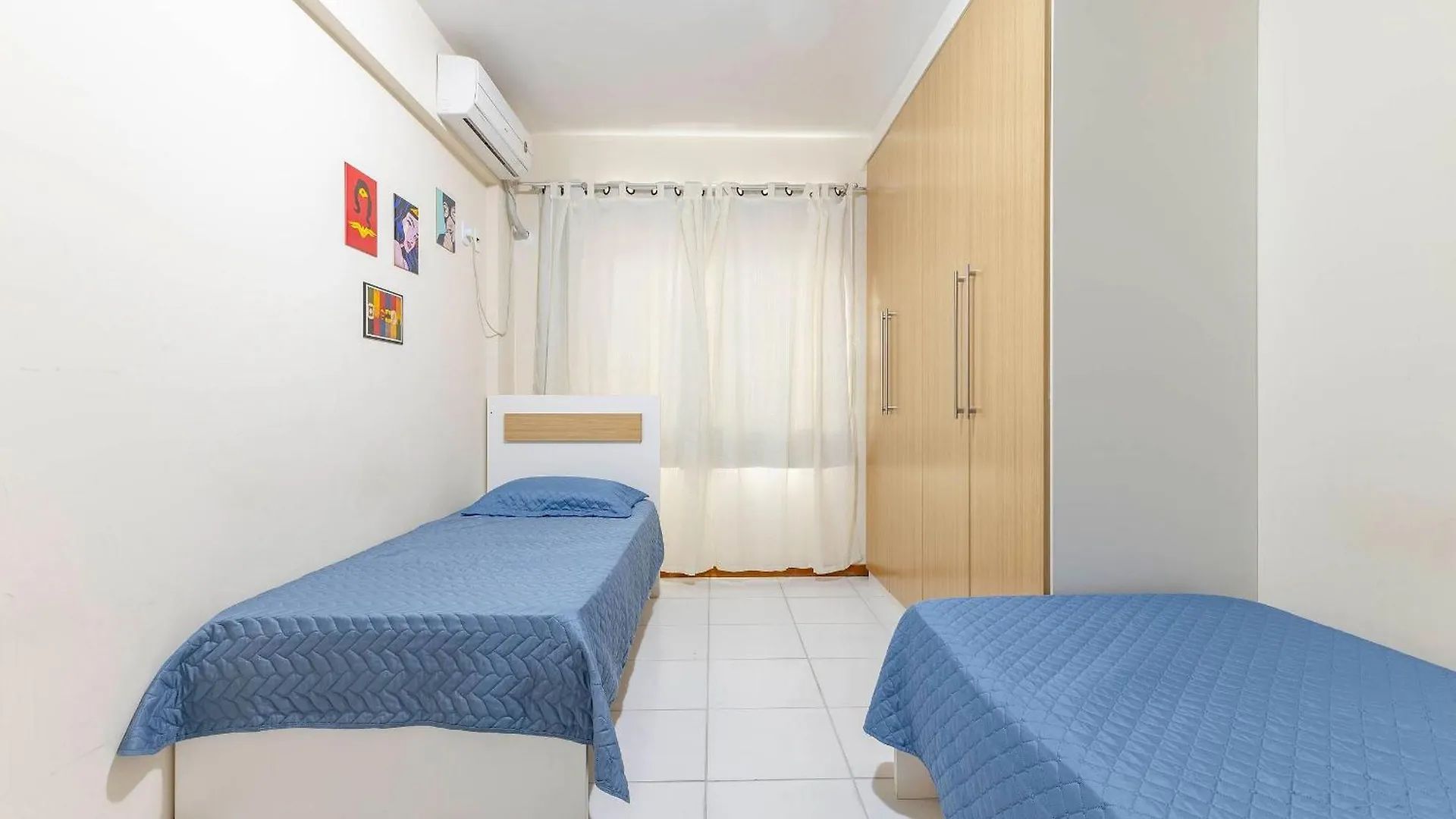 Confortavel Apartamento A Poucos Minutos Da Praia 邦比尼亚斯 0*,