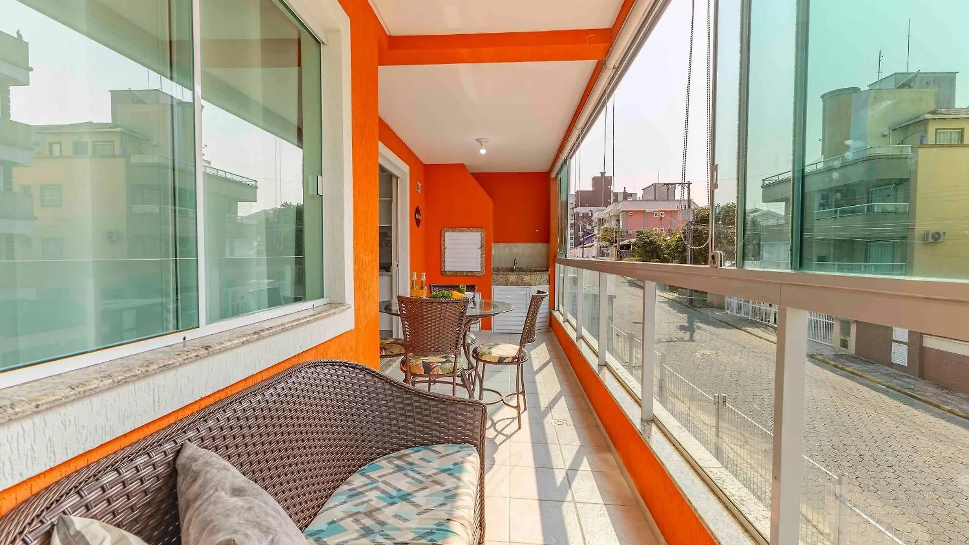 Confortavel Apartamento A Poucos Minutos Da Praia 邦比尼亚斯 0*,  巴西