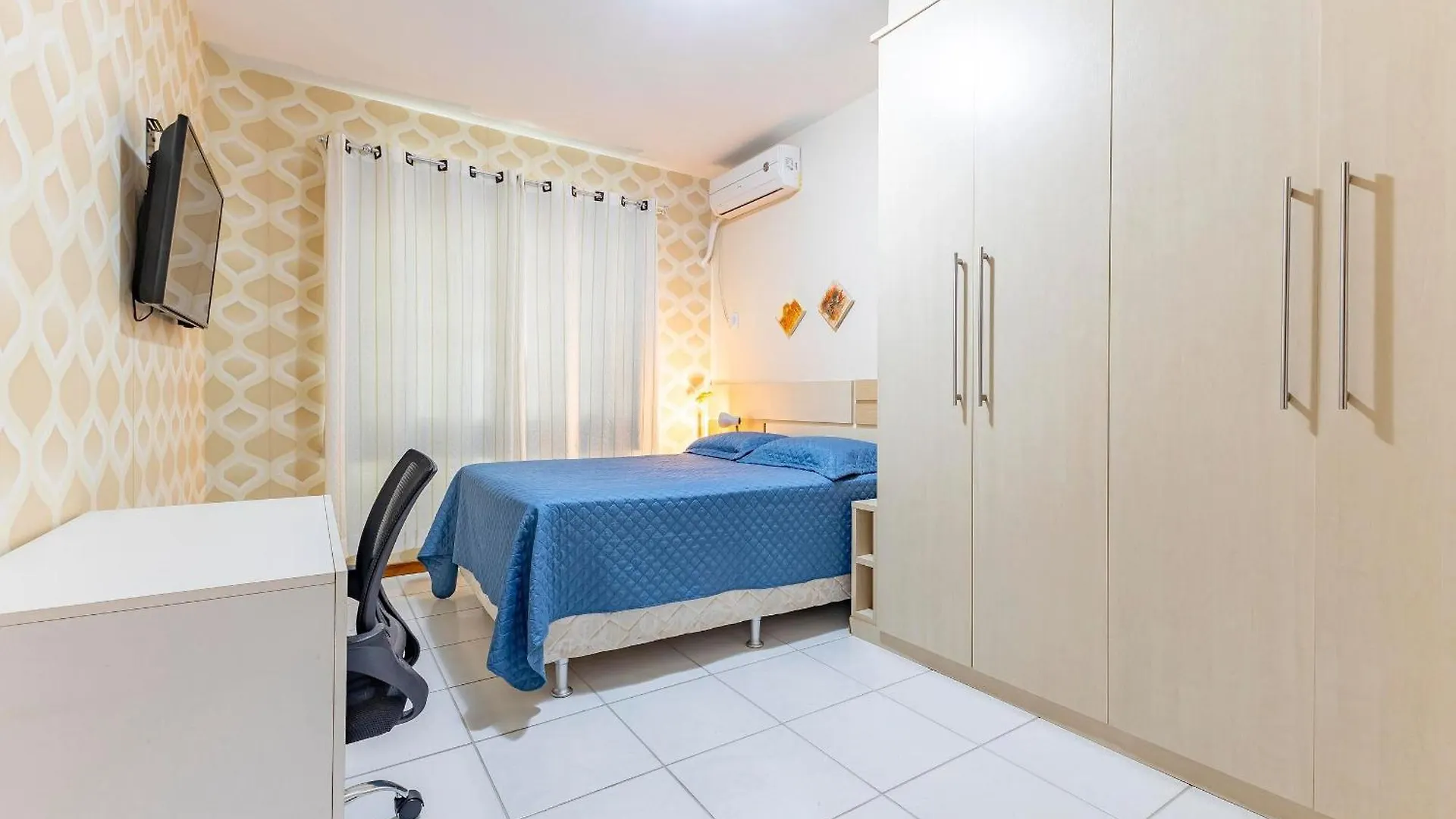 Confortavel Apartamento A Poucos Minutos Da Praia 邦比尼亚斯 公寓